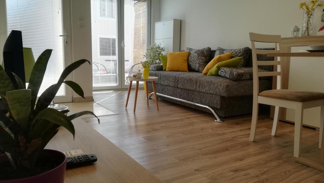 Apartment Near Center,Beach,Bus +Free Parking Zadar Exterior photo