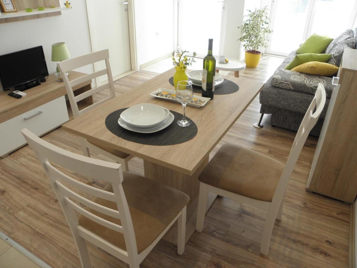 Apartment Near Center,Beach,Bus +Free Parking Zadar Exterior photo